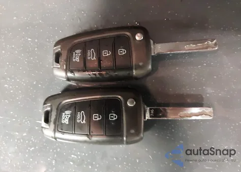 2019 Hyundai Accent Sel z USA, uszkodzony, nr VIN 3KPC24A31KE080216